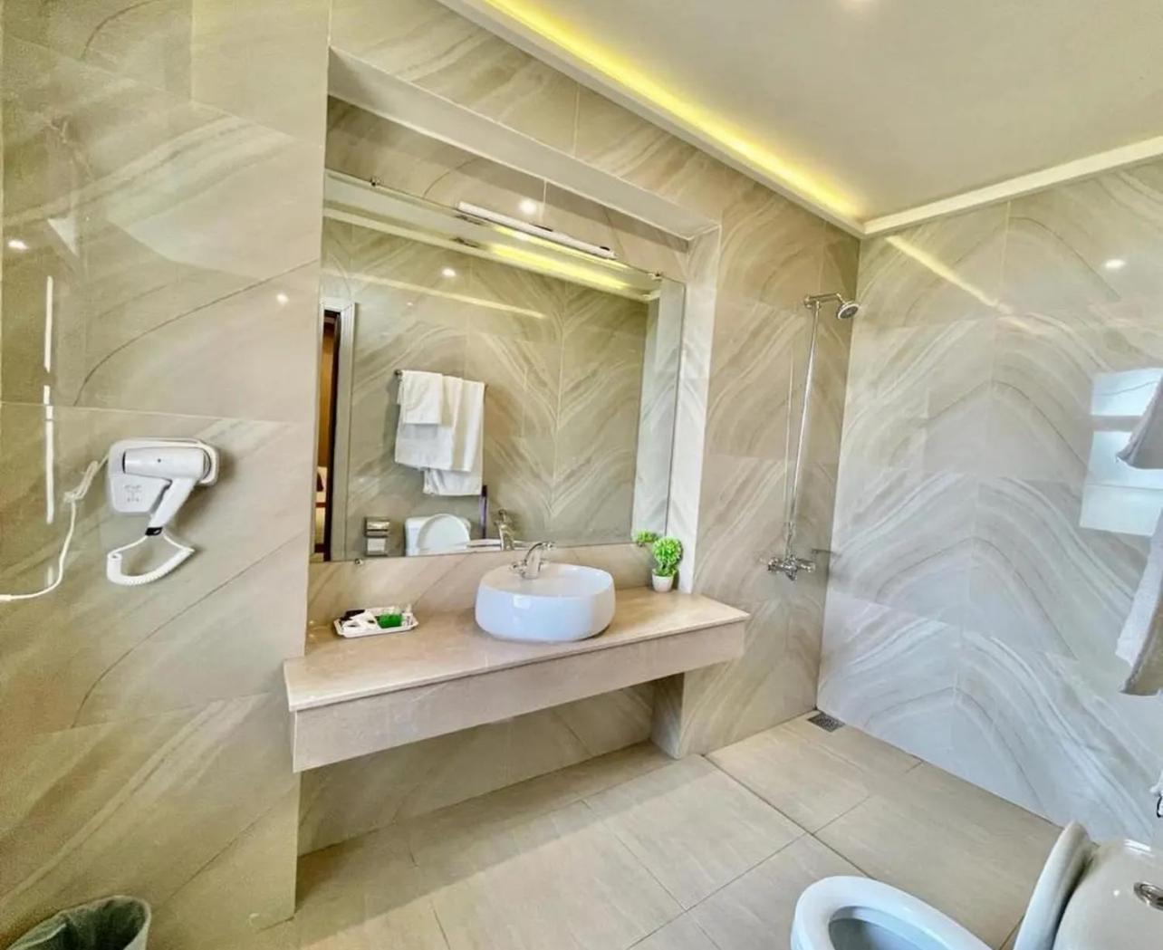 Holiday In Исламабад Екстериор снимка