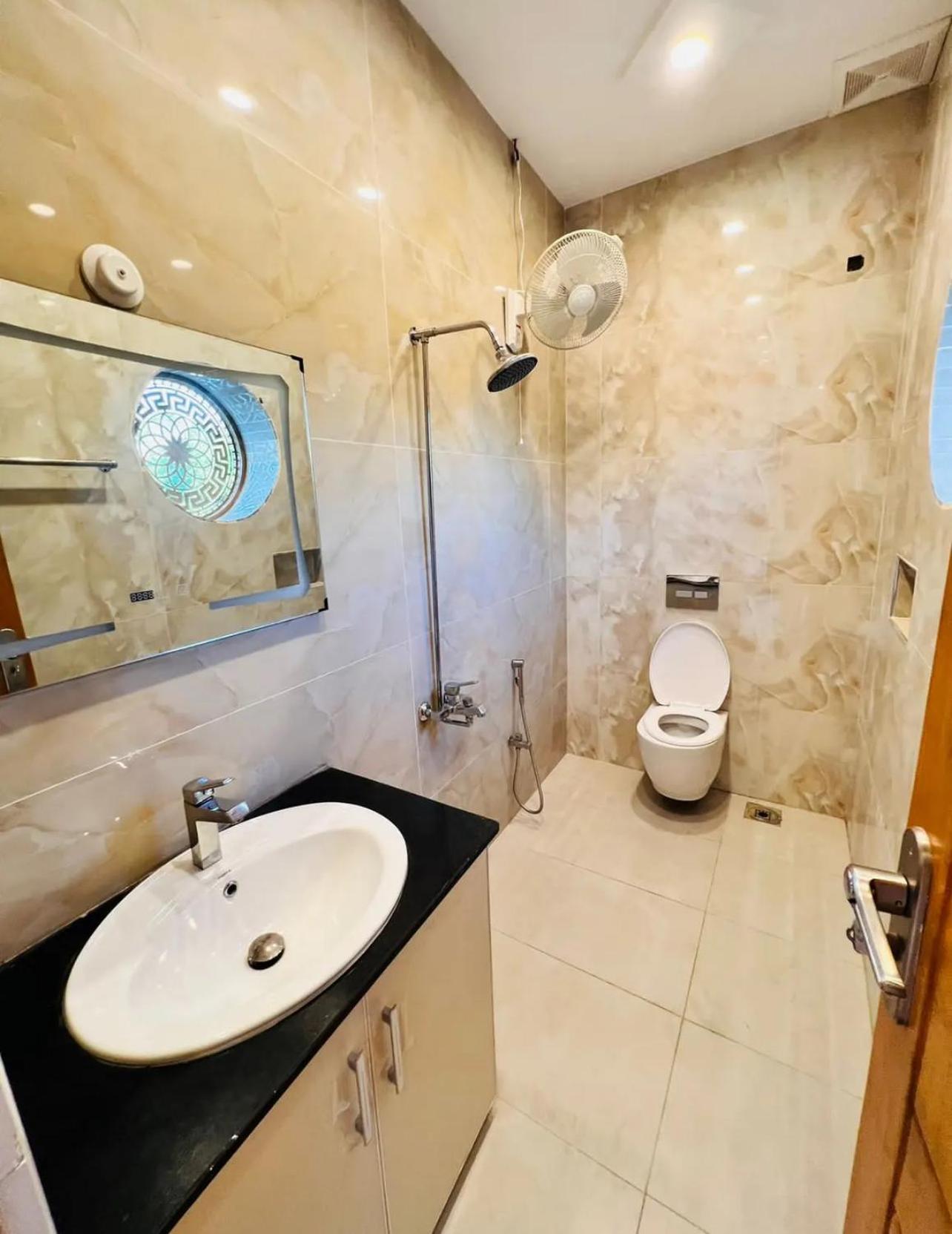 Holiday In Исламабад Екстериор снимка